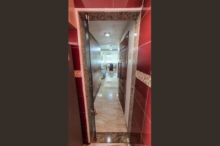Apartamento à venda com 85m², 3 quartos e sem vagaCorredor de acesso a cozinha e área de serviço 