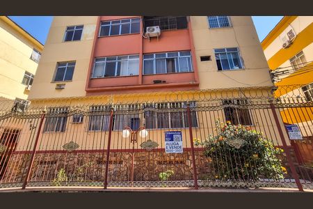 Apartamento à venda com 85m², 3 quartos e sem vagaFrente e Plaquinha 