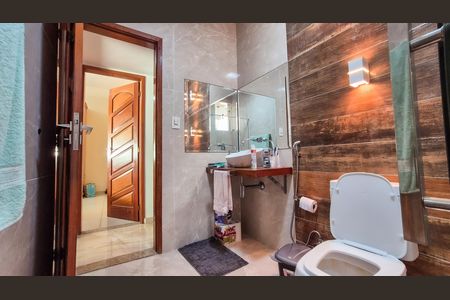 Apartamento à venda com 85m², 3 quartos e sem vagaBanheiro 