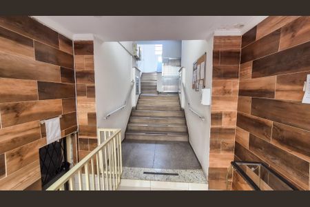 Apartamento à venda com 85m², 3 quartos e sem vagaHall social