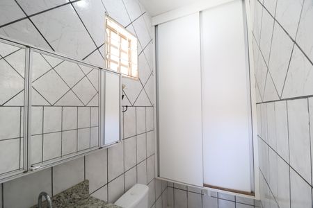 Casa para alugar com 153m², 3 quartos e 3 vagasBanheiro da varanda