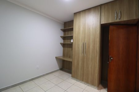 Casa para alugar com 153m², 3 quartos e 3 vagasSuíte