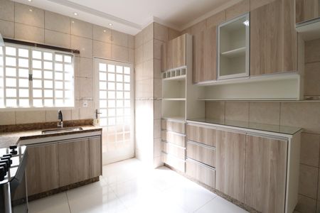 Casa para alugar com 153m², 3 quartos e 3 vagasCozinha