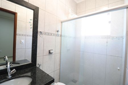 Casa para alugar com 153m², 3 quartos e 3 vagasBanheiro da Suíte