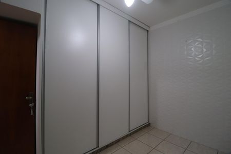 Casa para alugar com 153m², 3 quartos e 3 vagasQuarto 1