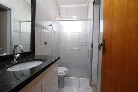 Casa para alugar com 153m², 3 quartos e 3 vagasBanheiro da Suíte 2