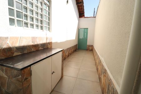 Casa para alugar com 153m², 3 quartos e 3 vagasÁrea de Serviço