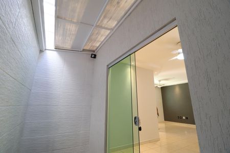 Jardim de Inverno de casa para alugar com 3 quartos, 153m² em Cidade Jardim, Uberlândia