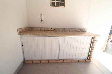 Casa para alugar com 153m², 3 quartos e 3 vagasVaranda