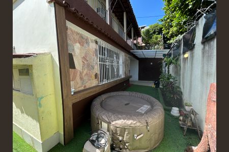 Casa para alugar com 120m², 3 quartos e 1 vagaÁrea comum - Piscina