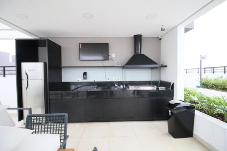 Apartamento à venda com 40m², 2 quartos e sem vagaÁrea comum - Churrasqueira