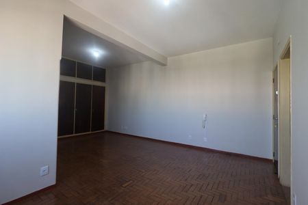 Apartamento para alugar com 120m², 3 quartos e 1 vagaSala 