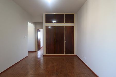 Sala de apartamento para alugar com 3 quartos, 120m² em Centro, Ribeirão Preto