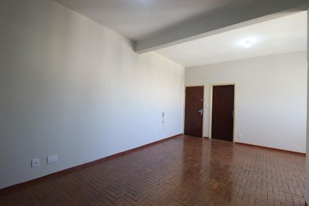 Sala de apartamento para alugar com 3 quartos, 120m² em Centro, Ribeirão Preto