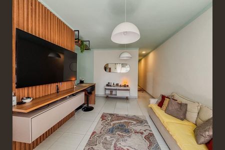 Sala de casa para alugar com 3 quartos, 109m² em Loteamento Villa Branca, Jacareí