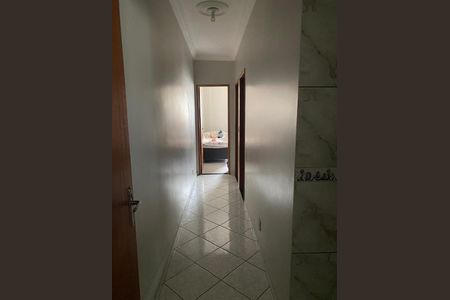 Casa à venda com 140m², 3 quartos e 4 vagasCorredor