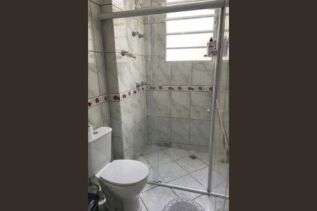 Banheiro de casa à venda com 3 quartos, 140m² em Residencial Lagoa, Betim