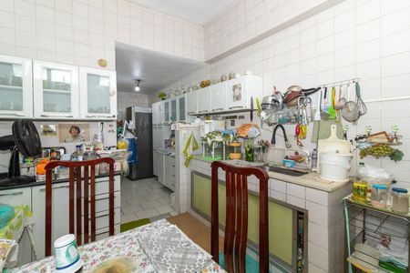 Casa à venda com 160m², 4 quartos e 3 vagasCozinha