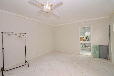 Casa para alugar com 250m², 4 quartos e 3 vagasSuíte