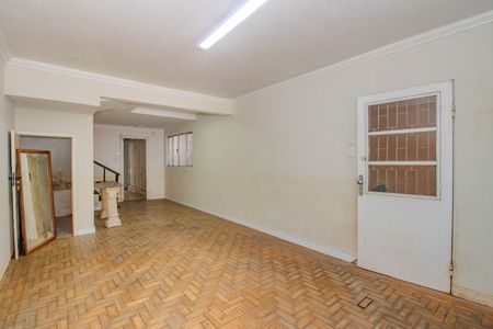 Sala de casa para alugar com 4 quartos, 250m² em Navegantes, Porto Alegre