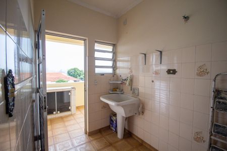 Casa para alugar com 150m², 2 quartos e 1 vagaÁrea de Serviço