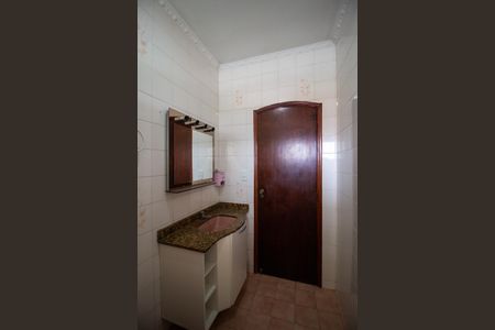 Casa para alugar com 150m², 2 quartos e 1 vagaBanheiro