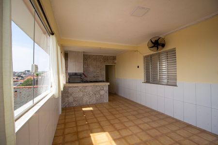 Casa para alugar com 150m², 2 quartos e 1 vagaÁrea gourmet