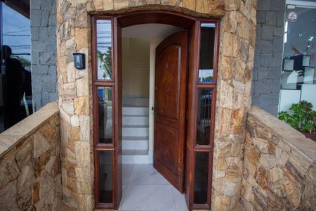 Casa para alugar com 150m², 2 quartos e 1 vagaEntrada