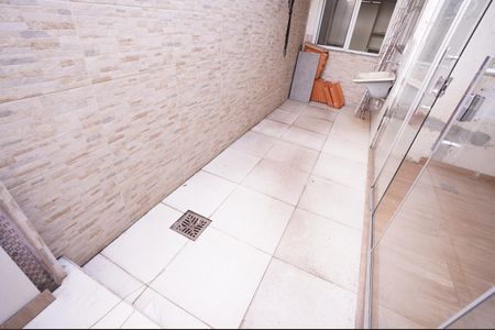 Casa de condomínio para alugar com 73m², 3 quartos e 2 vagas