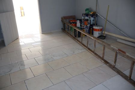 Casa à venda com 250m², 3 quartos e 2 vagasQuarto de Serviço