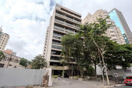 Apartamento para alugar com 53m², 1 quarto e 1 vaga Apartamento para alugar com 53m², 1 quarto e 1 vagaFachada