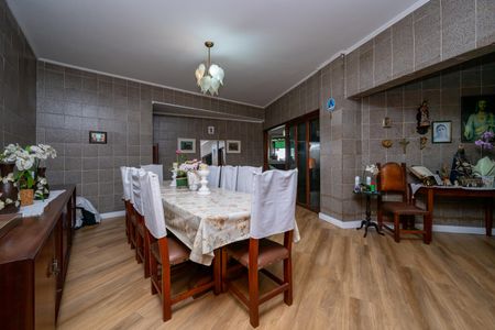 Casa para alugar com 473m², 3 quartos e 10 vagasSala de Jantar