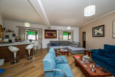 Casa para alugar com 473m², 3 quartos e 10 vagasSala de Estar