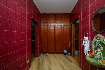 Casa para alugar com 473m², 3 quartos e 10 vagasRouparia