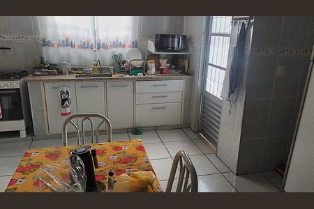 Casa à venda com 300m², 2 quartos e 1 vagaCozinha