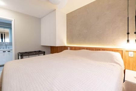 Apartamento à venda com 2 quartos, 64m² em Vila Cordeiro, São Paulo
