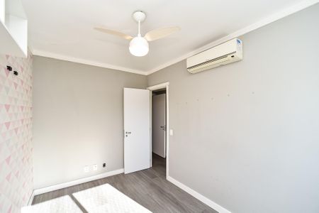 Quarto 1 de apartamento para alugar com 2 quartos, 61m² em Boa Vista, Porto Alegre