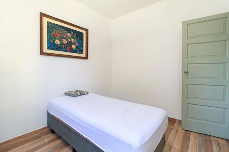 Casa para alugar com 56m², 2 quartos e 2 vagasQuarto 2