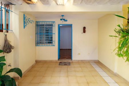Casa para alugar com 56m², 2 quartos e 2 vagasGaragem