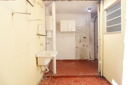 Casa para alugar com 56m², 2 quartos e 2 vagasÁrea de Serviço