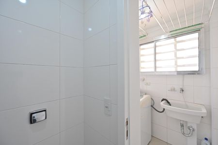 Apartamento para alugar com 73m², 2 quartos e 1 vagaBanheiro de Serviço 