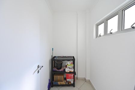 Apartamento para alugar com 73m², 2 quartos e 1 vagaQuarto de Serviço