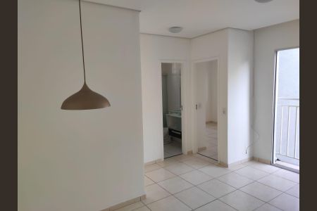 Sala de apartamento à venda com 2 quartos, 48m² em Centro, Lagoa Santa