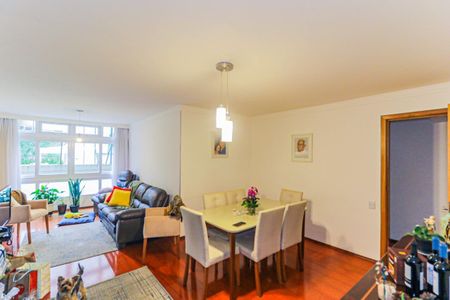 Apartamento à venda com 105m², 3 quartos e 1 vaga
