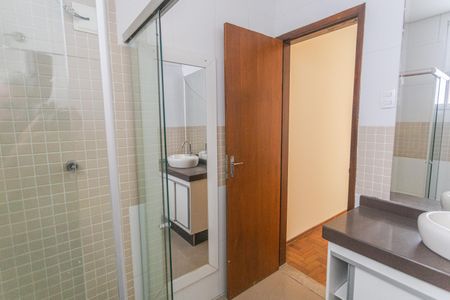 Banheiro da Suíte de apartamento para alugar com 1 quarto, 35m² em Centro, Belo Horizonte