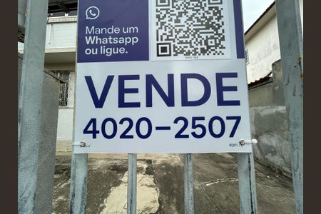 Casa à venda com 220m², 3 quartos e 3 vagasCódigo