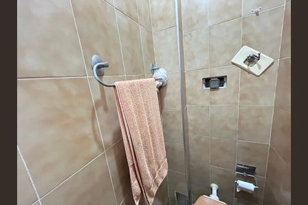 Casa à venda com 220m², 3 quartos e 3 vagasLavabo