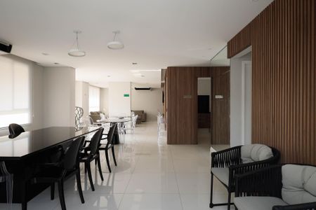 Apartamento à venda com 83m², 3 quartos e 2 vagasÁrea comum - Salão de festas