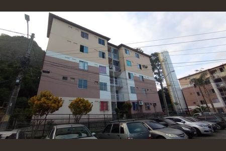 Apartamento à venda com 70m², 3 quartos e 1 vaga Apartamento à venda com 70m², 3 quartos e 1 vagaFachada