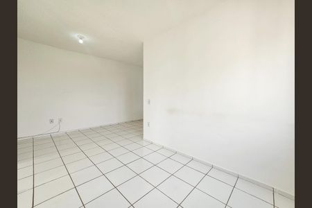 Sala de apartamento para alugar com 2 quartos, 44m² em Jardim São Luís, São Paulo